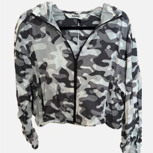 NWT Women's Rains Lightweight Camp Print Hooded Jacket - Size M